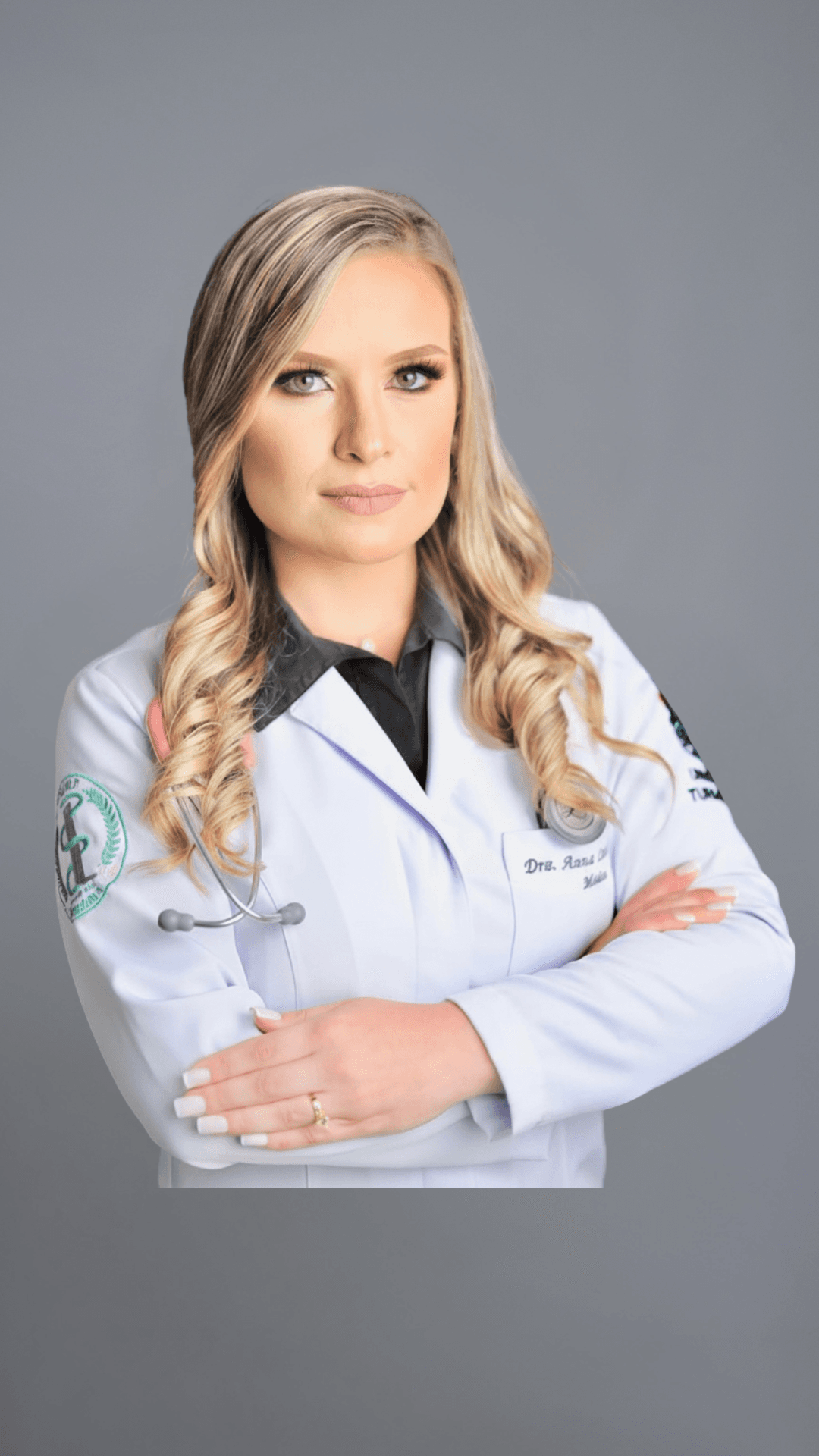 Dra. Anna Carla Lima