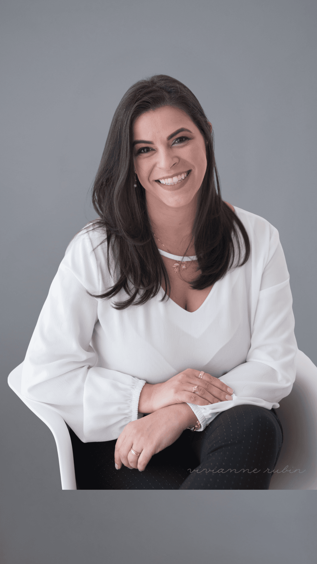 Dra. Bruna Maffessoni Frizzo